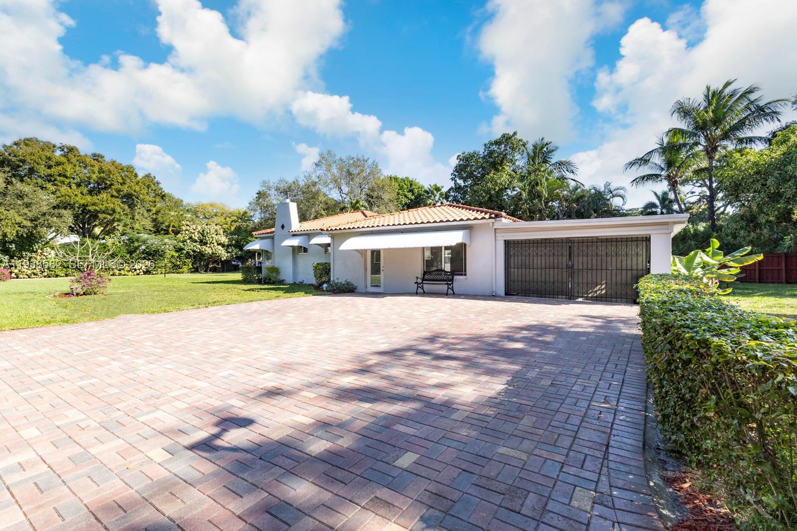 1ST ADDN BISCAYNE LAWN - Residential