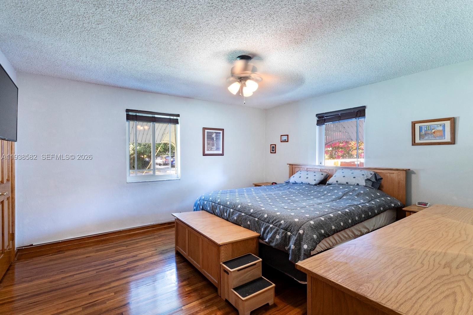 1ST ADDN BISCAYNE LAWN - Residential