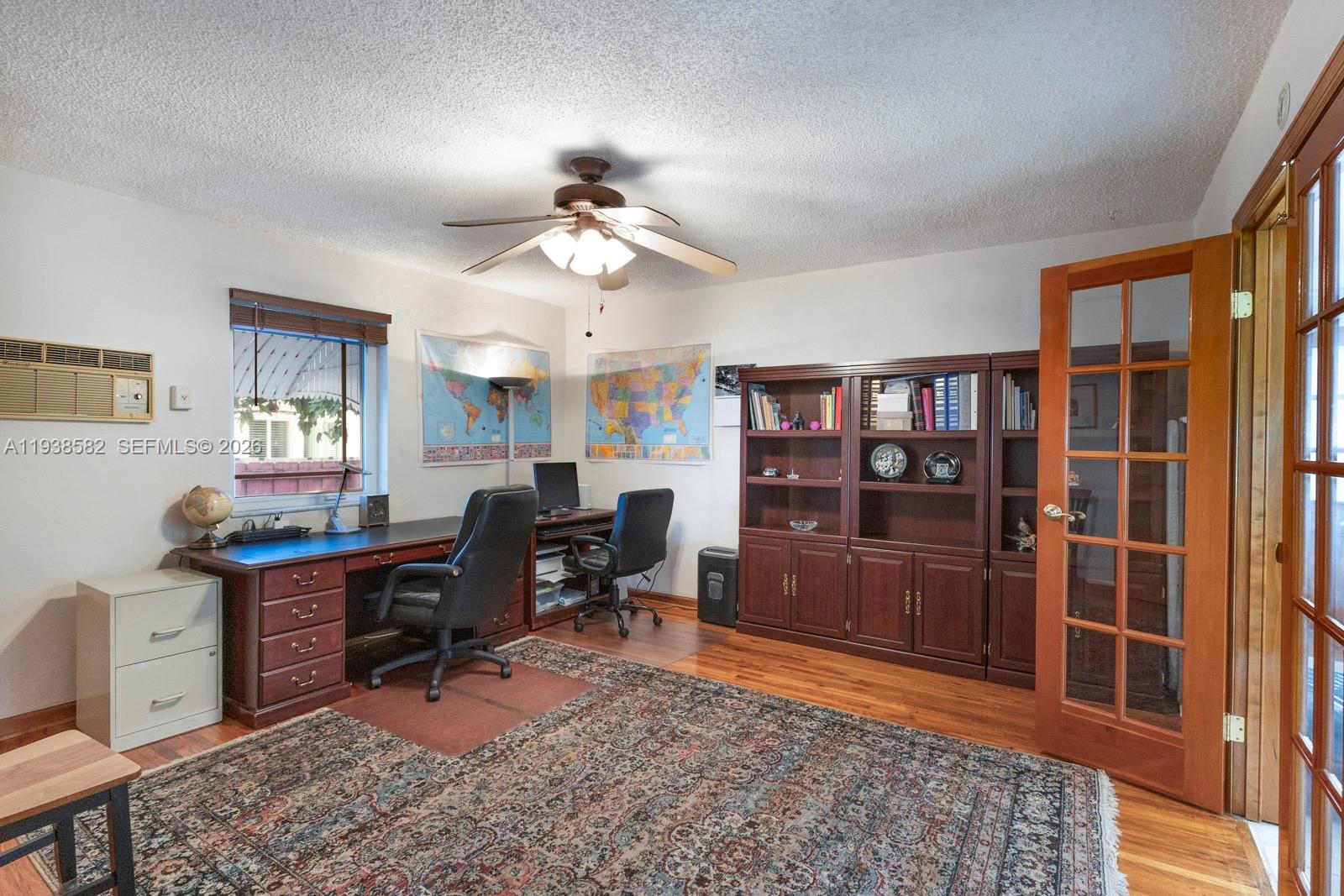 1ST ADDN BISCAYNE LAWN - Residential