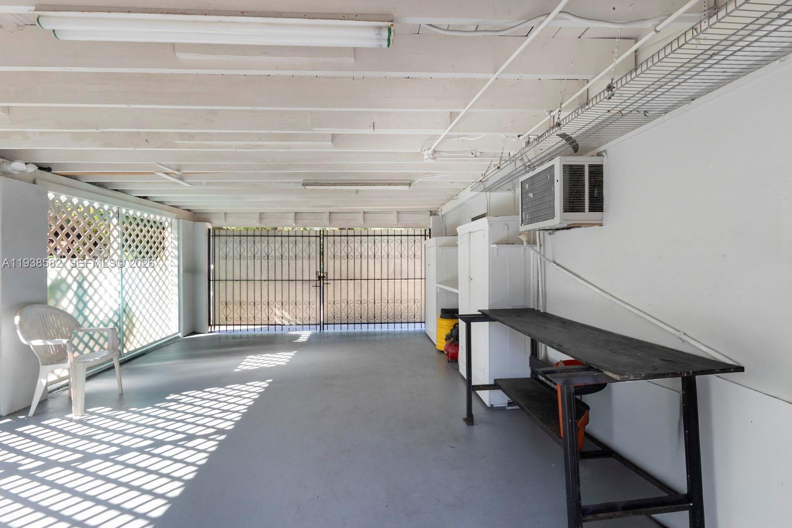 1ST ADDN BISCAYNE LAWN - Residential