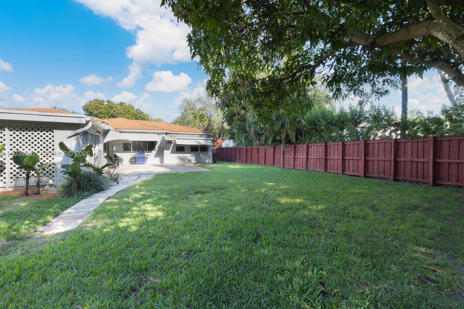 1ST ADDN BISCAYNE LAWN - Residential