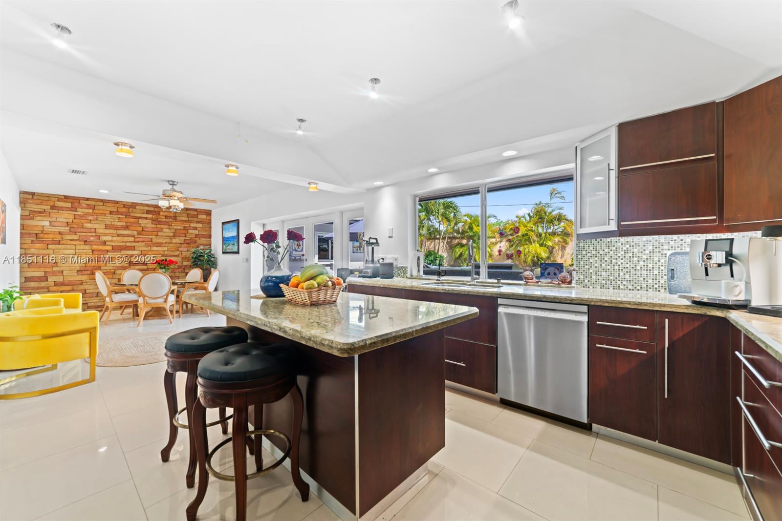 PICKWICK LAKE ESTATES SEC - Residential