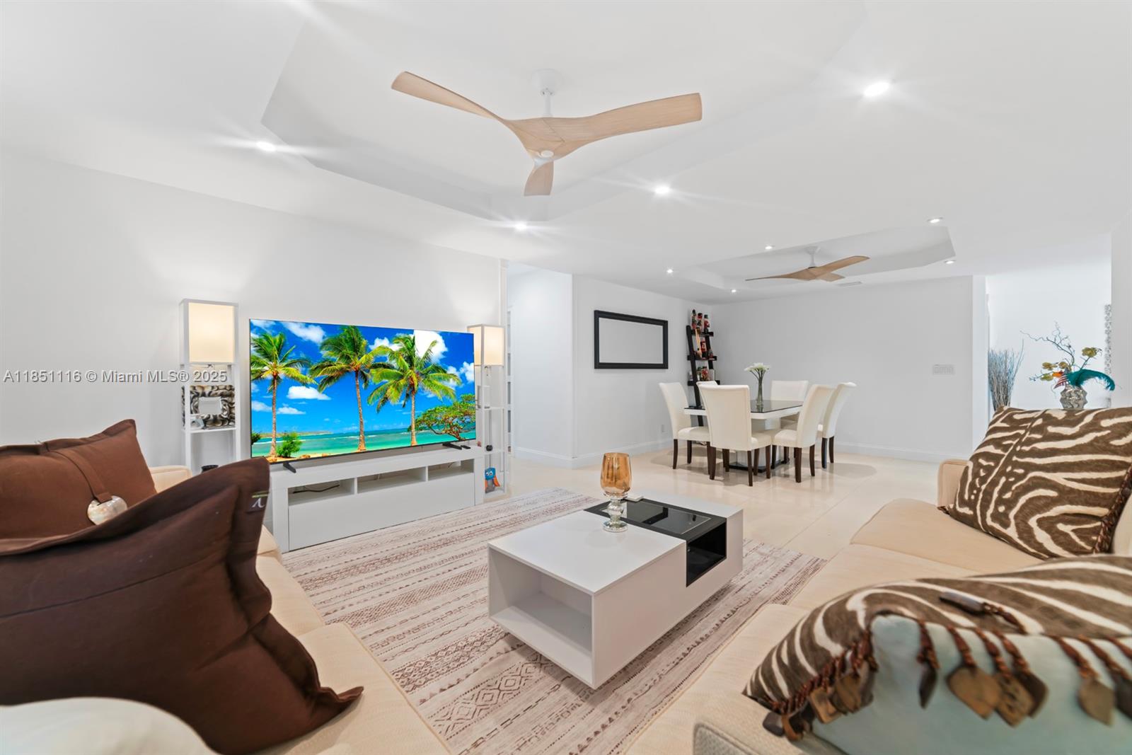 PICKWICK LAKE ESTATES SEC - Residential