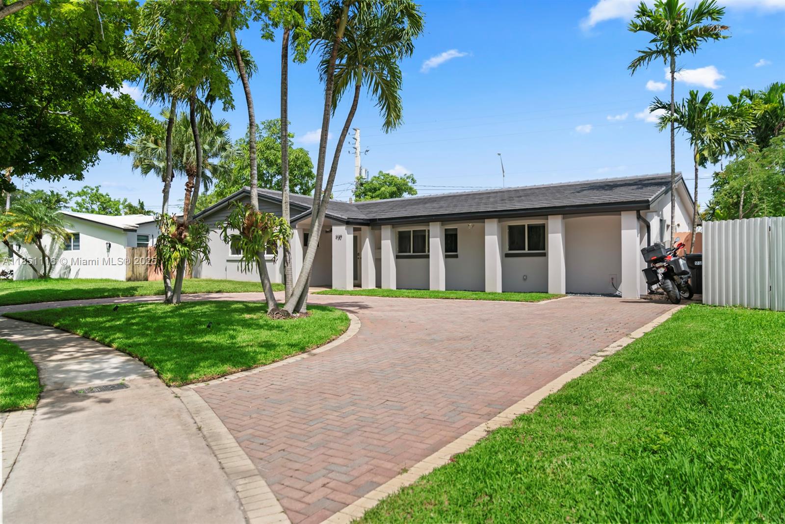 PICKWICK LAKE ESTATES SEC - Residential