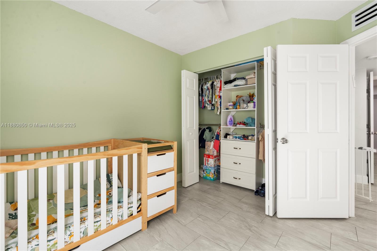 AVENTI AT AVENTURA CONDO - Residential