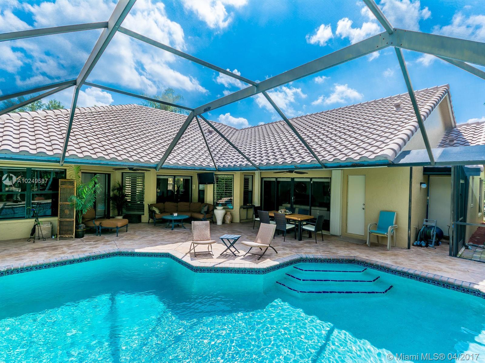 Tequesta Pointe - Residential