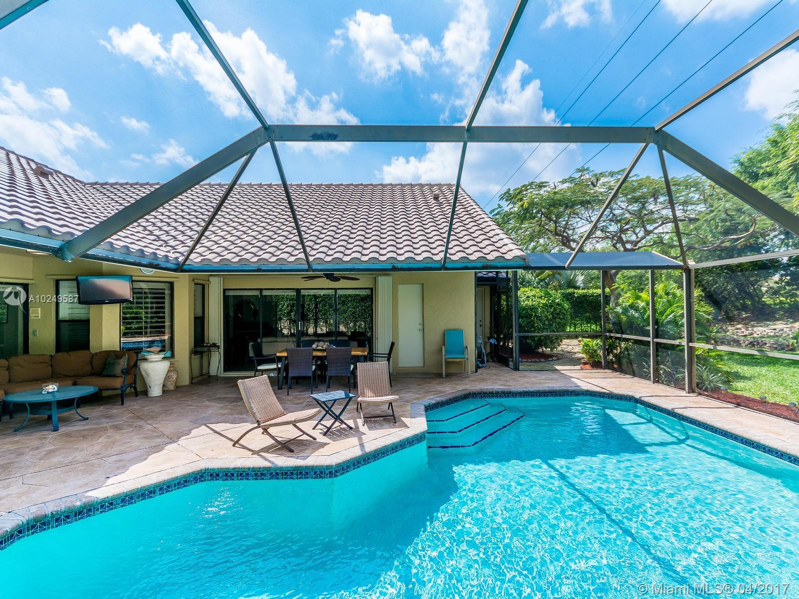 Tequesta Pointe - Residential