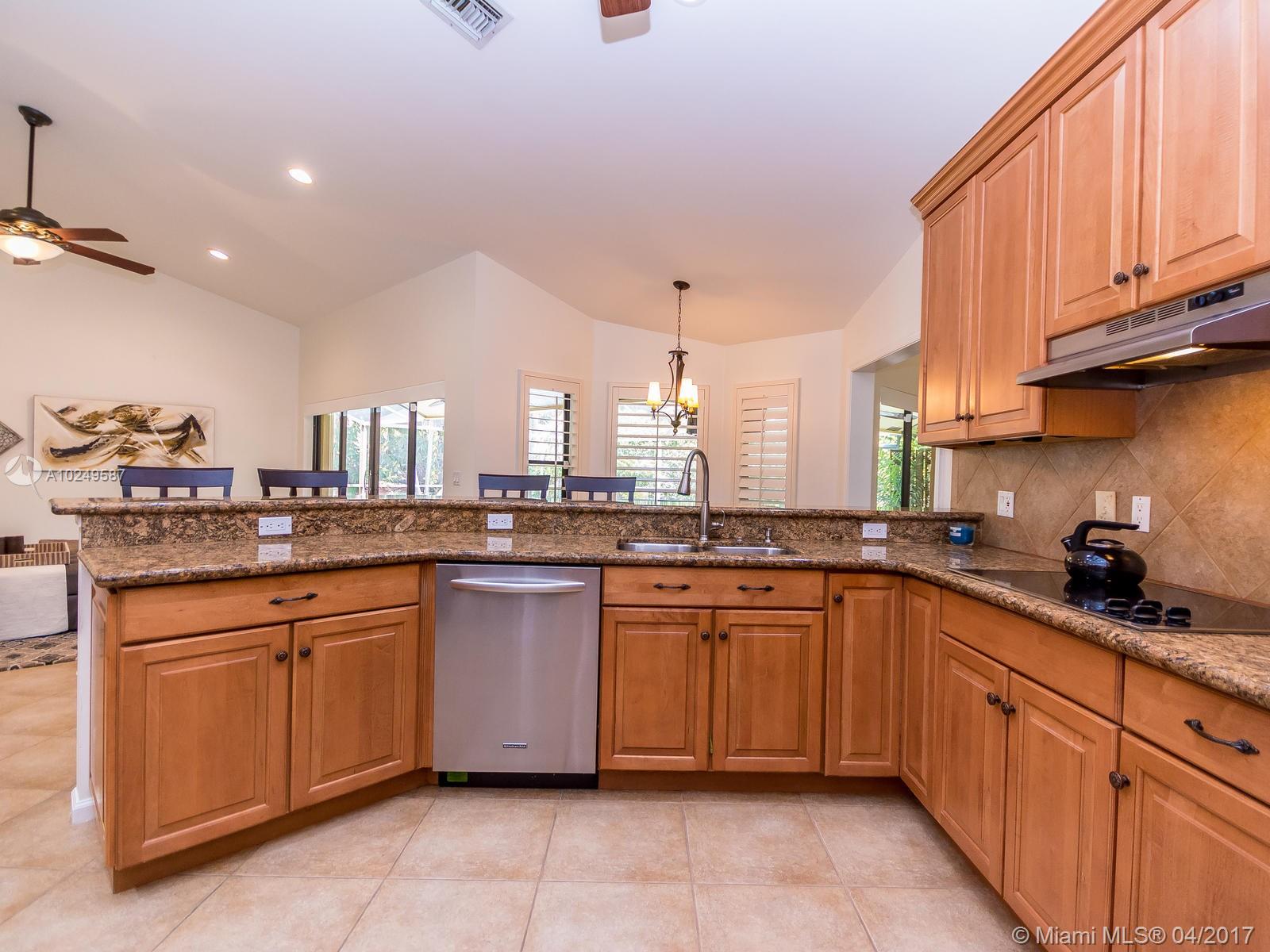Tequesta Pointe - Residential