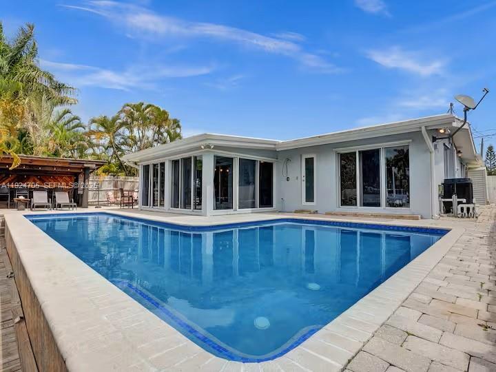 LAUDERDALE ISLES NO 2 - Residential Lease