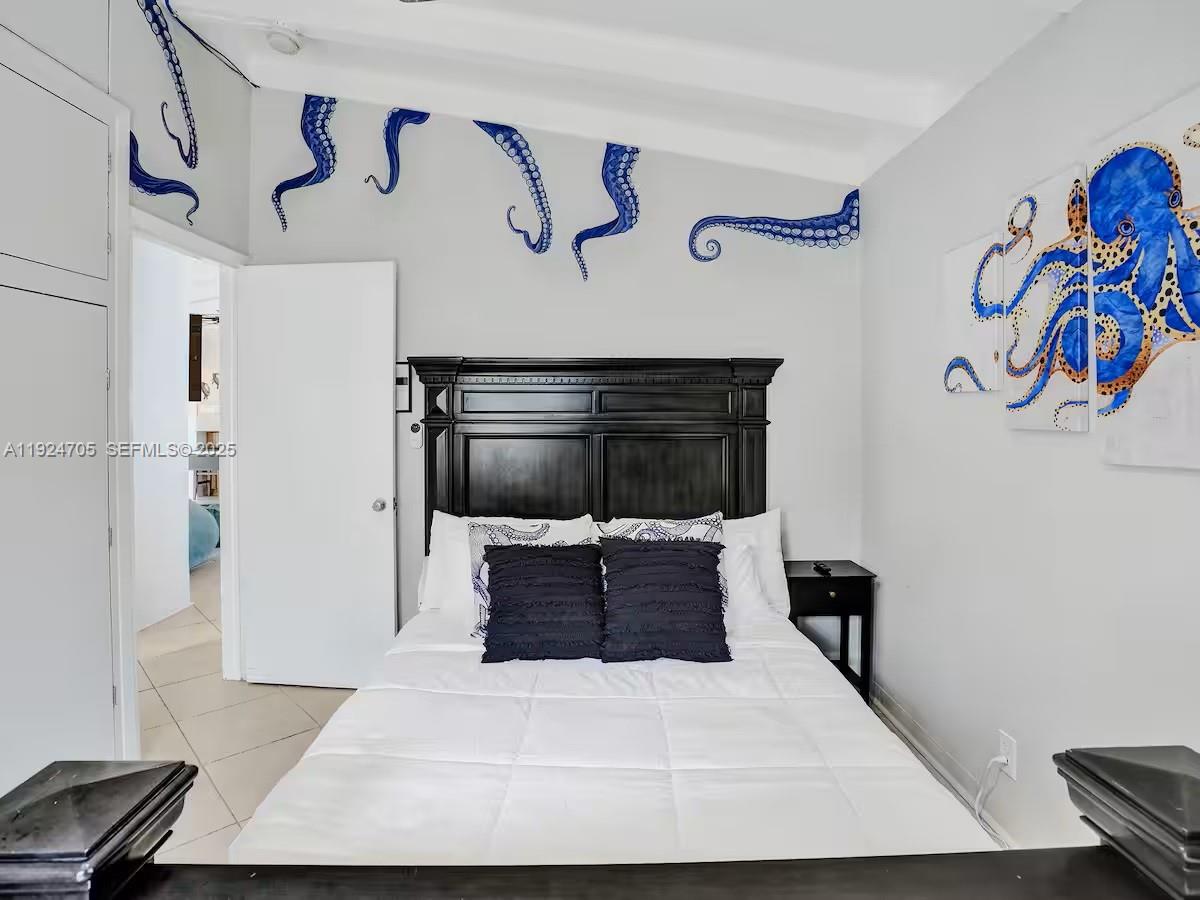 LAUDERDALE ISLES NO 2 - Residential Lease