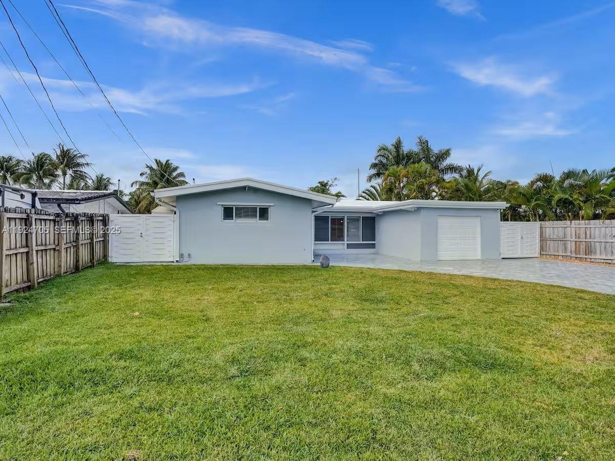 LAUDERDALE ISLES NO 2 - Residential Lease