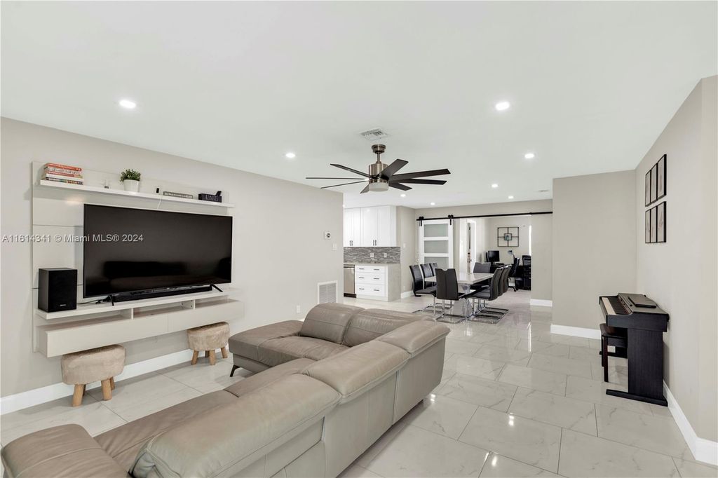 Photo of 635 Jaeger Dr, Delray Beach, FL 33444 (MLS # A11614341)