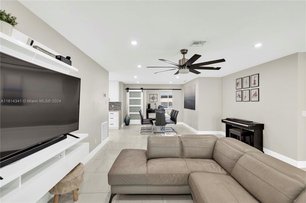 Photo of 635 Jaeger Dr, Delray Beach, FL 33444 (MLS # A11614341)