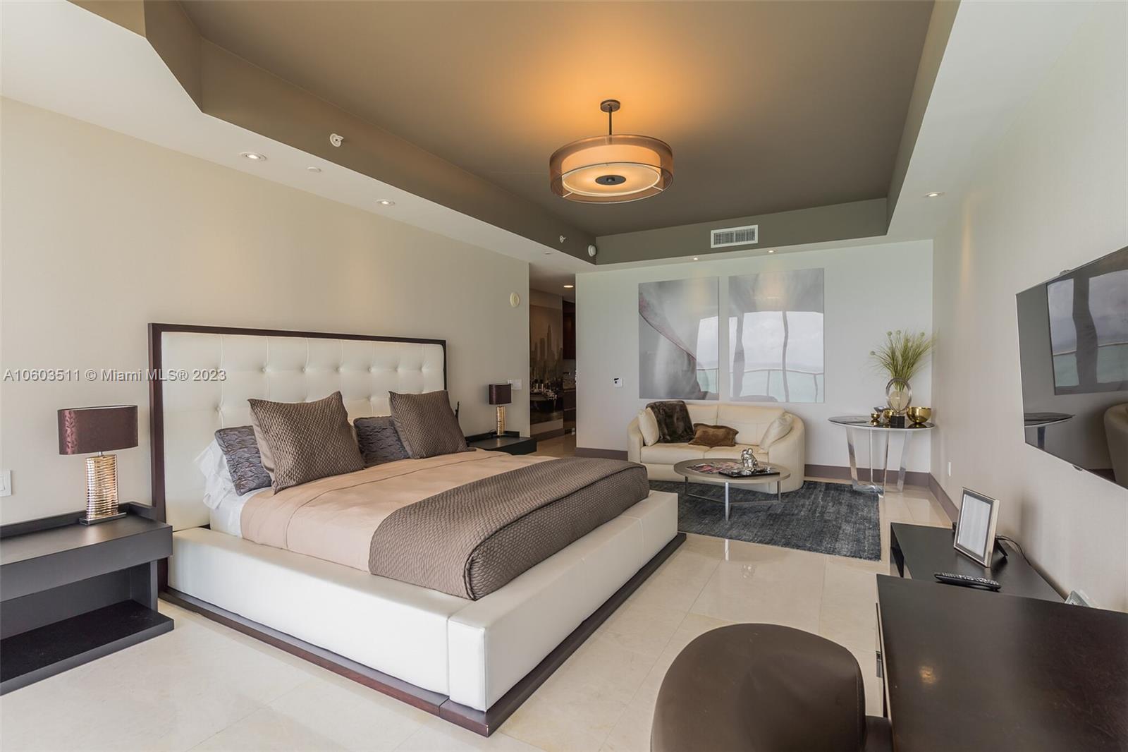 BAL HARBOUR CENTER CONDO - Residential