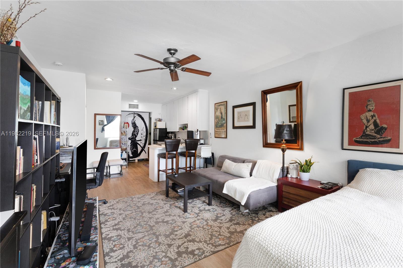 HELEN MAR CONDO - Residential