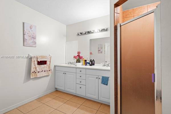 PORT ST LUCIE SECTION 3 - Residential