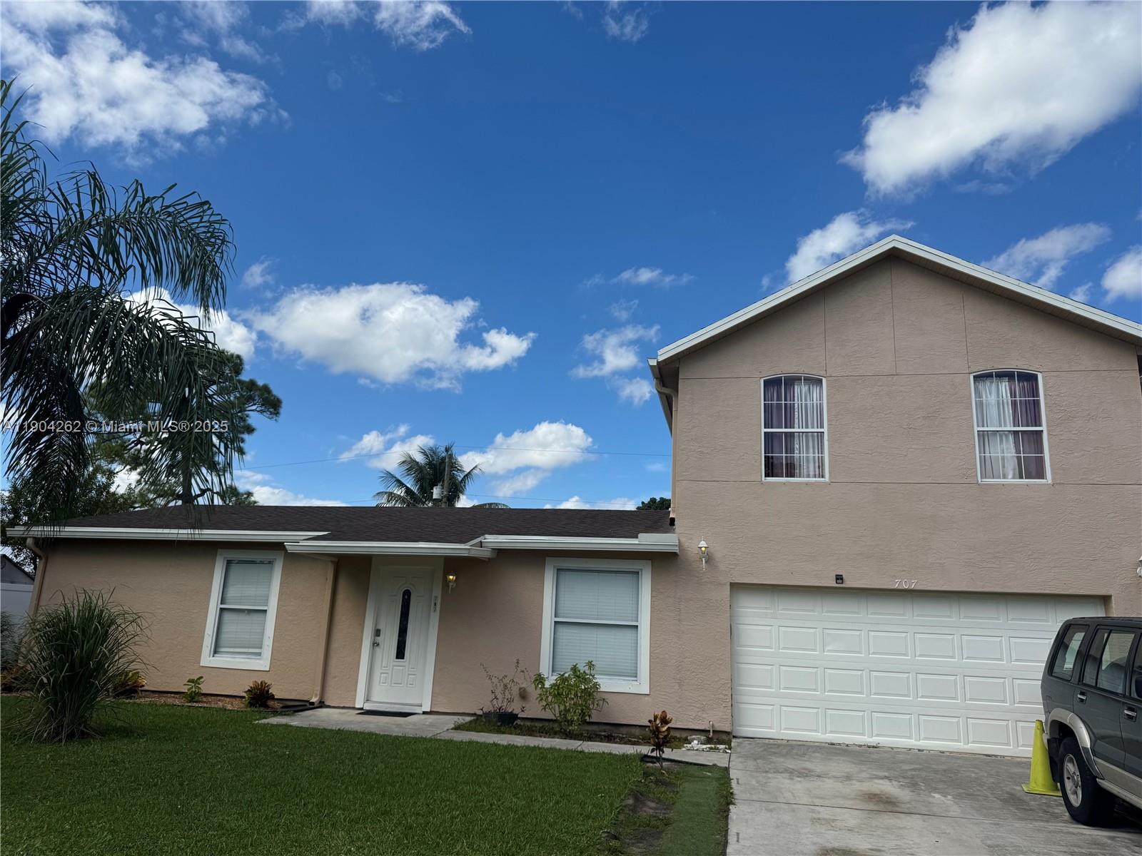 PORT ST LUCIE SECTION 3 - Residential