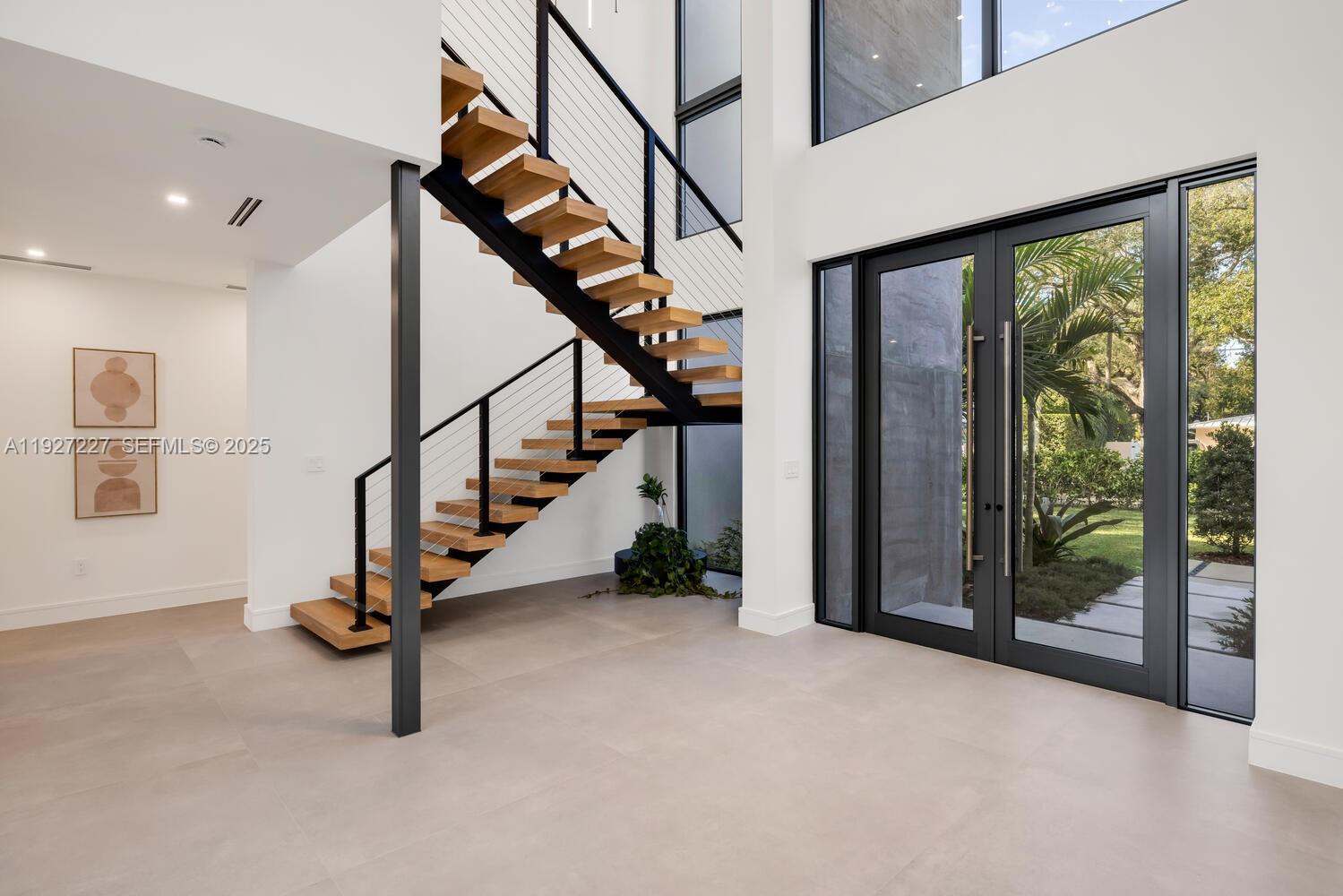 AMD PL GRIFFING BISCAYNE - Residential