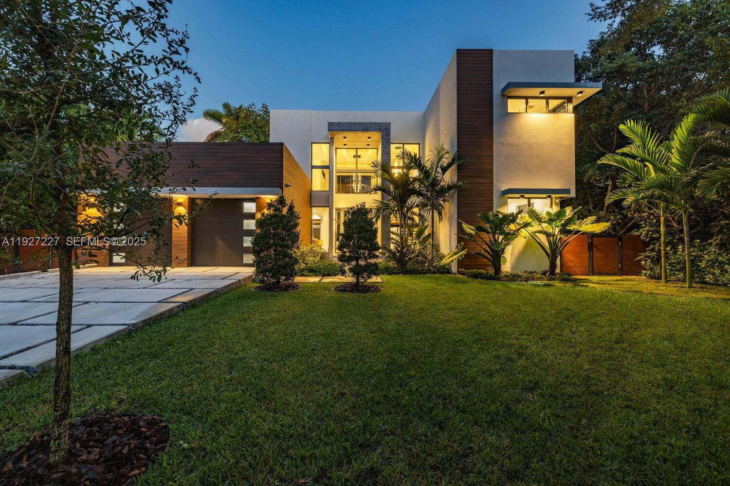 AMD PL GRIFFING BISCAYNE - Residential