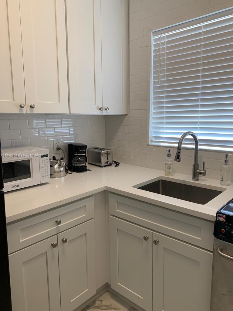 OCEAN BEACH ADDN NO 3 - Residential Lease