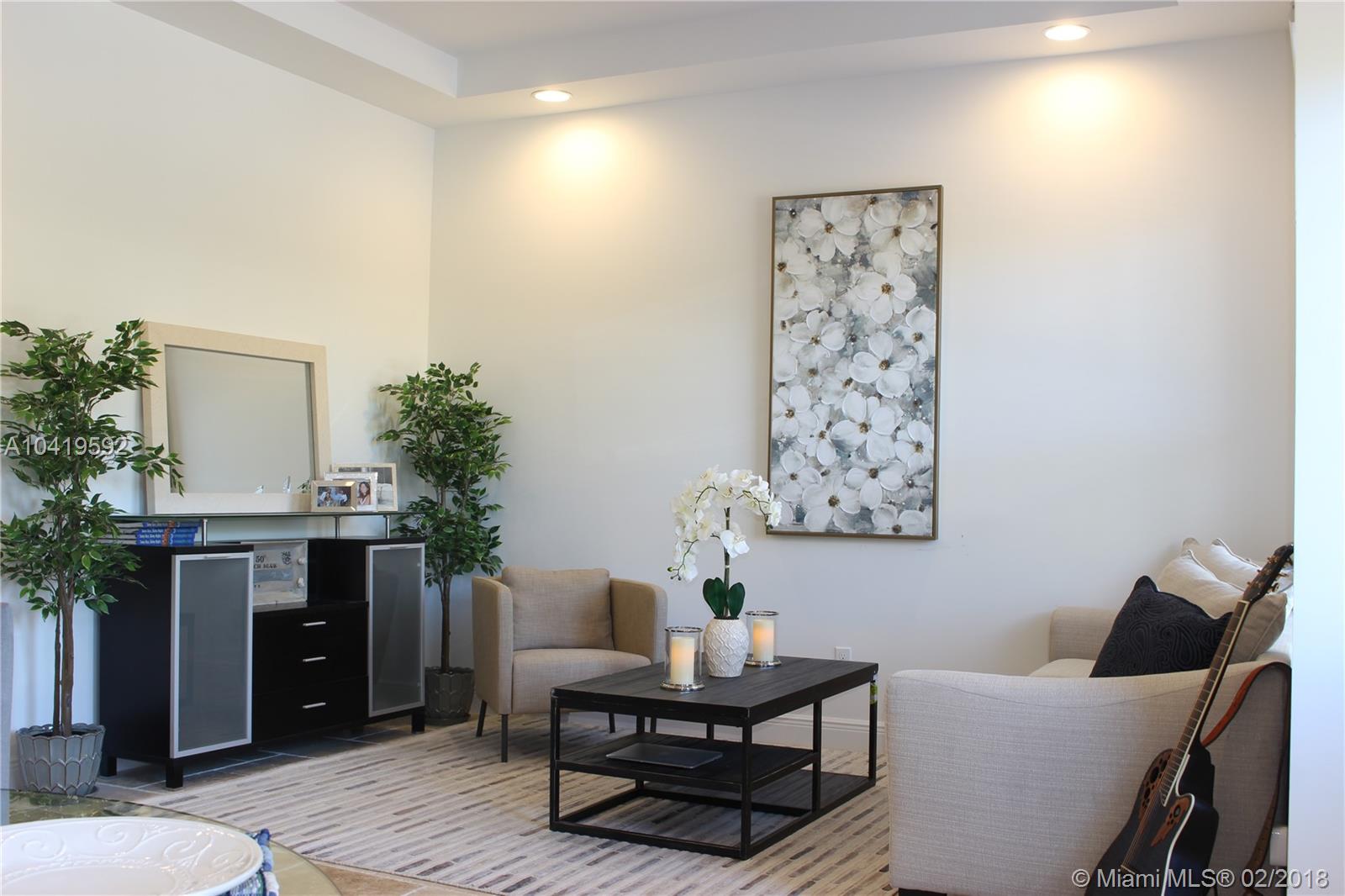 DOWNTOWN DORAL DUTCHER - Residential Lease