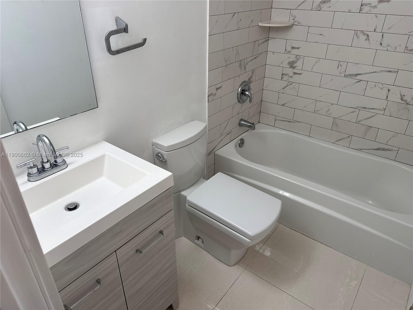 BAY VILLAGE CONDO - Residential Lease