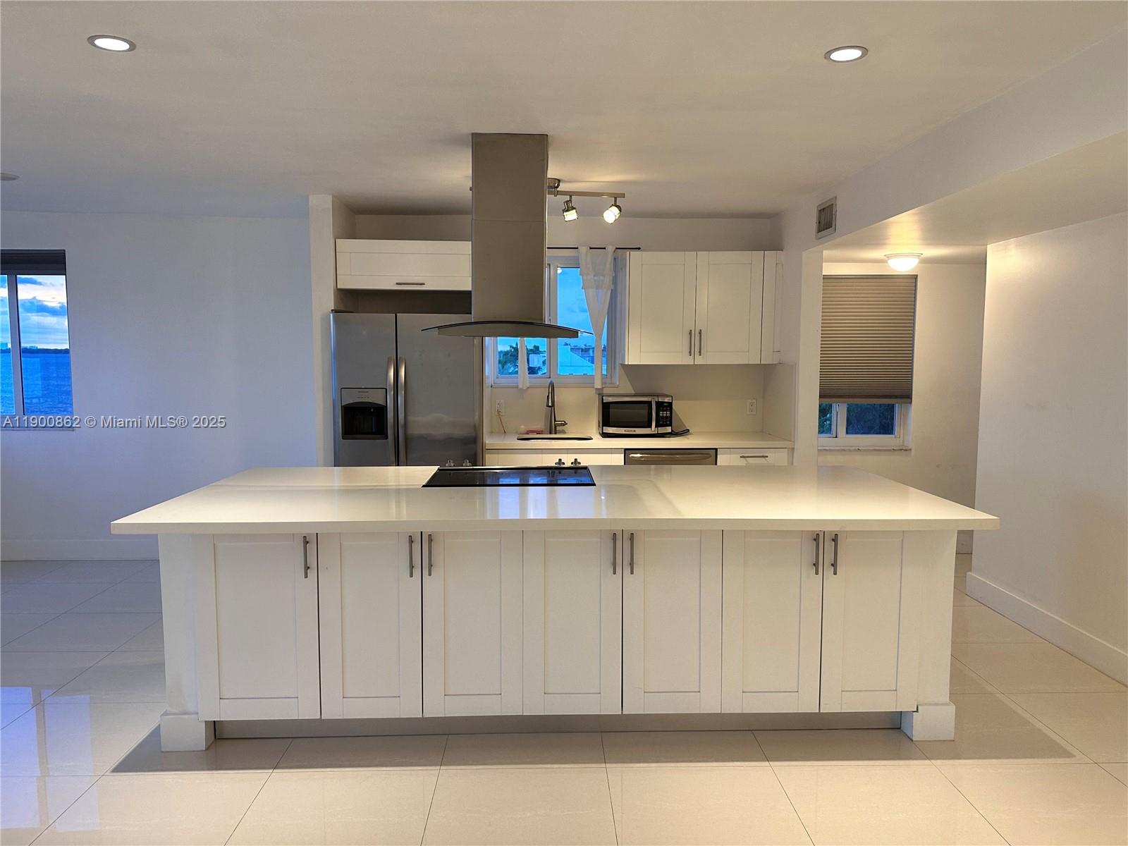 BAY VILLAGE CONDO - Residential Lease