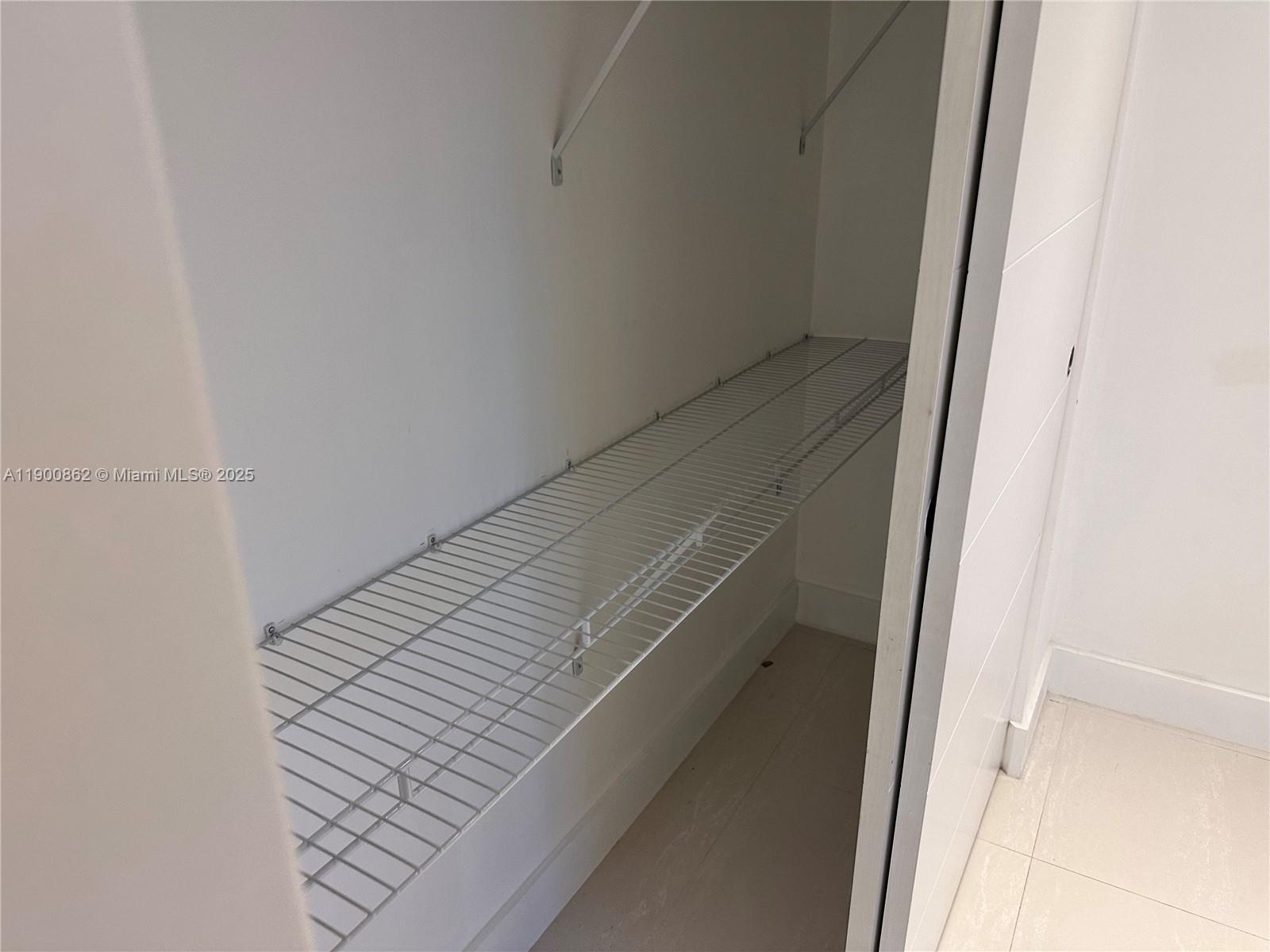 BAY VILLAGE CONDO - Residential Lease