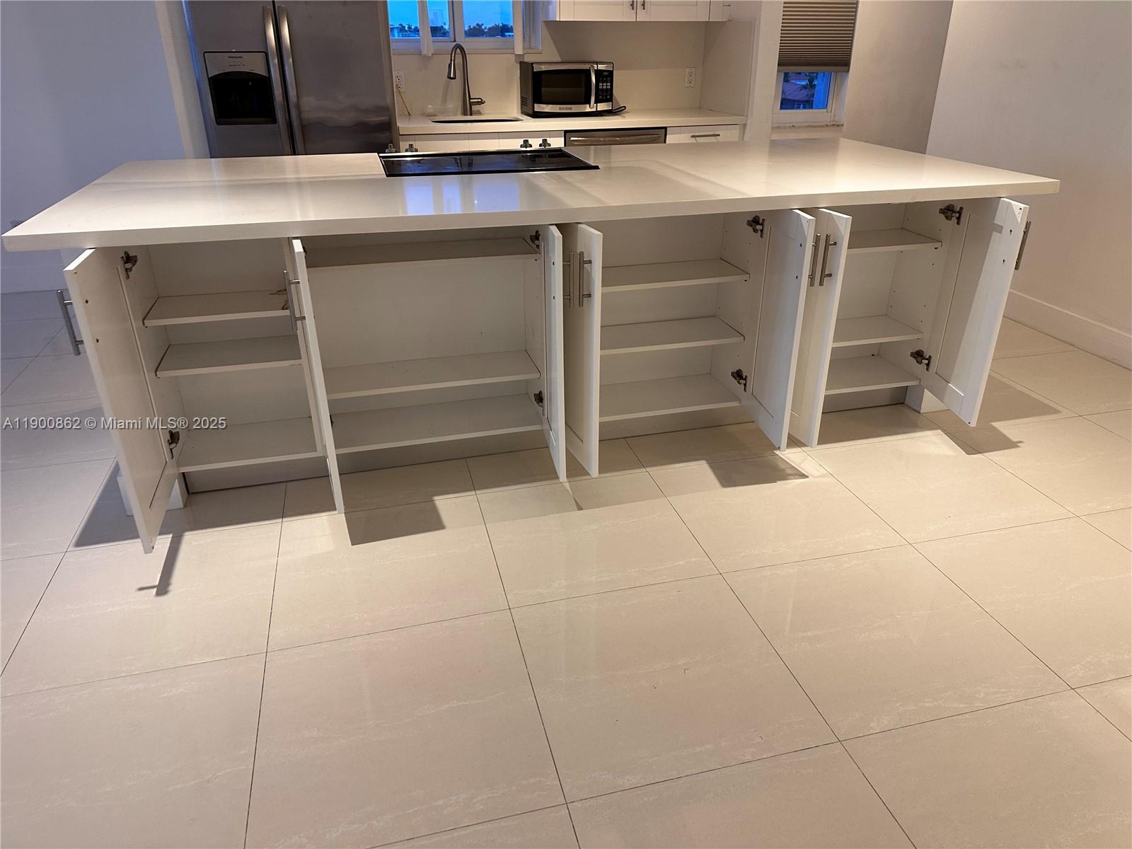 BAY VILLAGE CONDO - Residential Lease