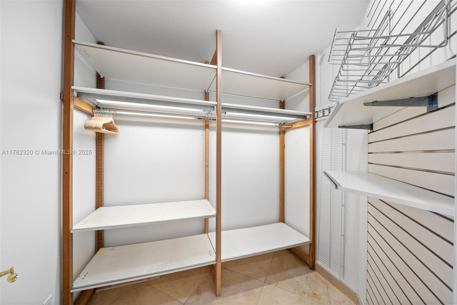 GREEN DIAMOND CONDO - Residential Lease