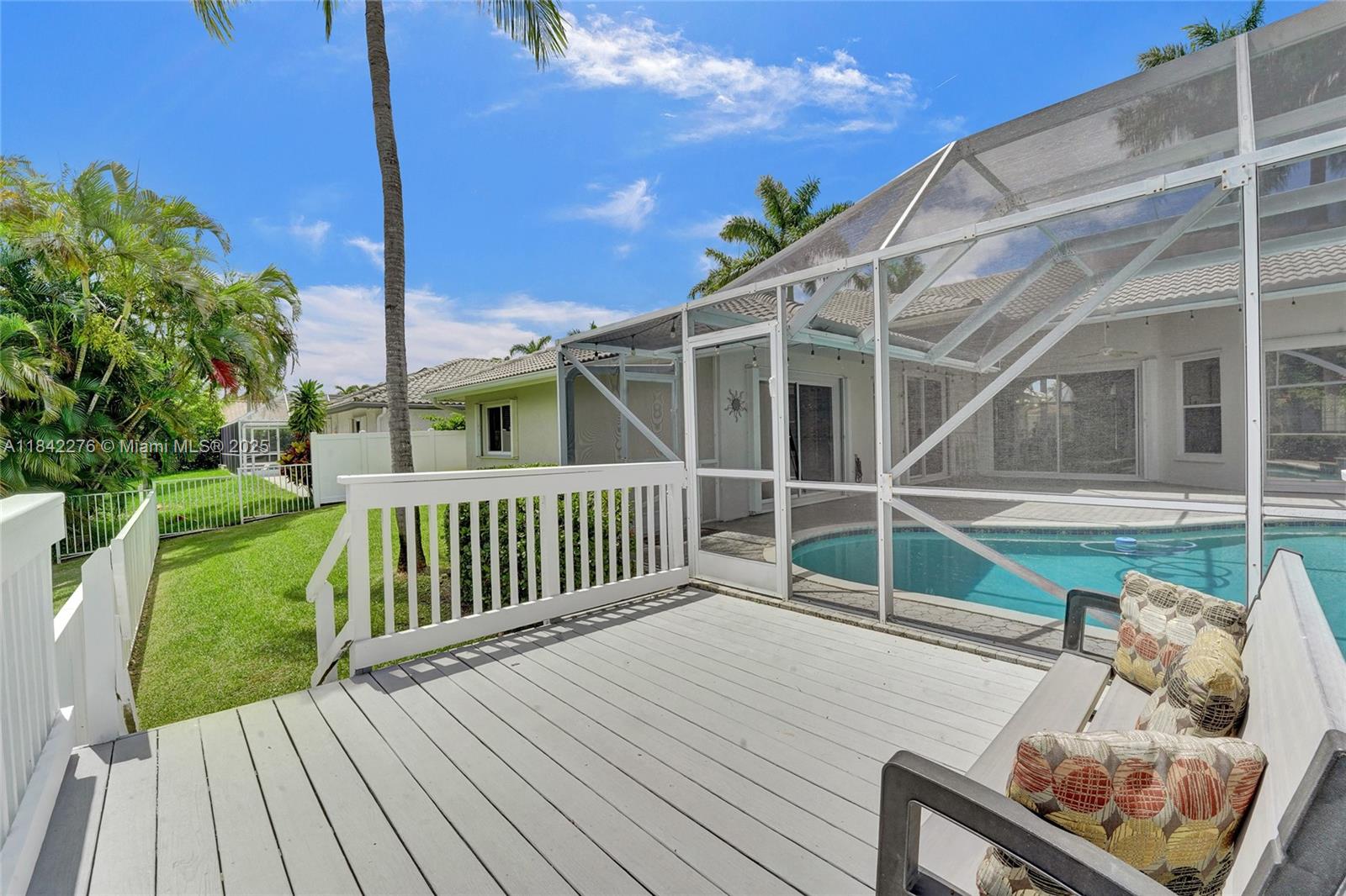 WESTPORT 2ND SECTION - Residential