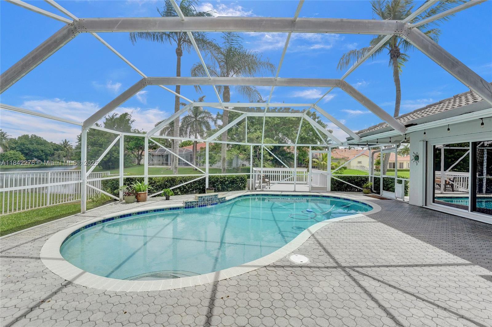 WESTPORT 2ND SECTION - Residential