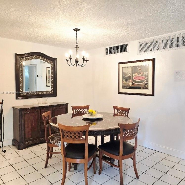 135 NE 202nd Ter N18