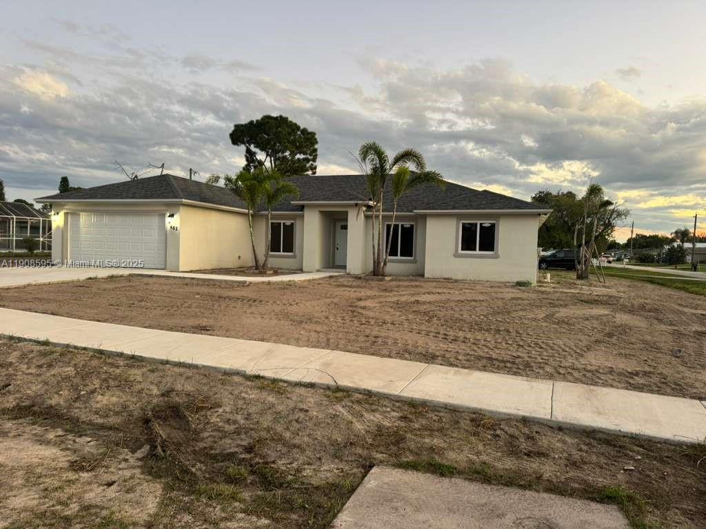 PORT ST LUCIE SECTION 27 - Residential