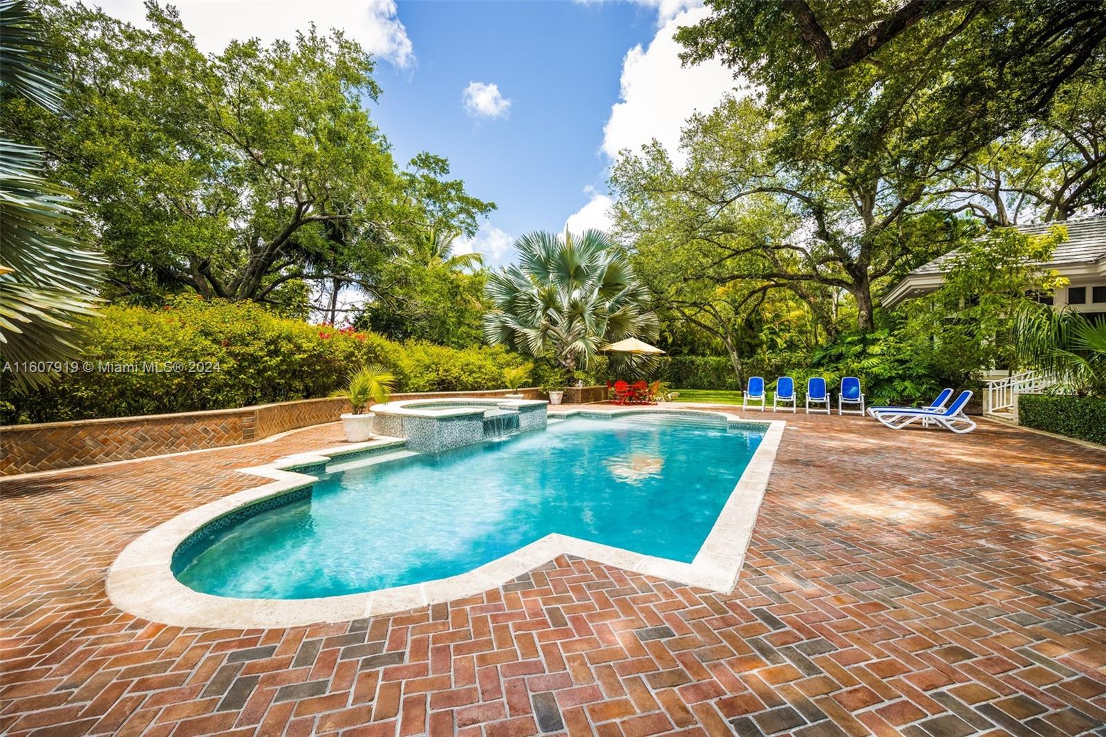 HELMS COUNTRY ESTATES RE- - Residential