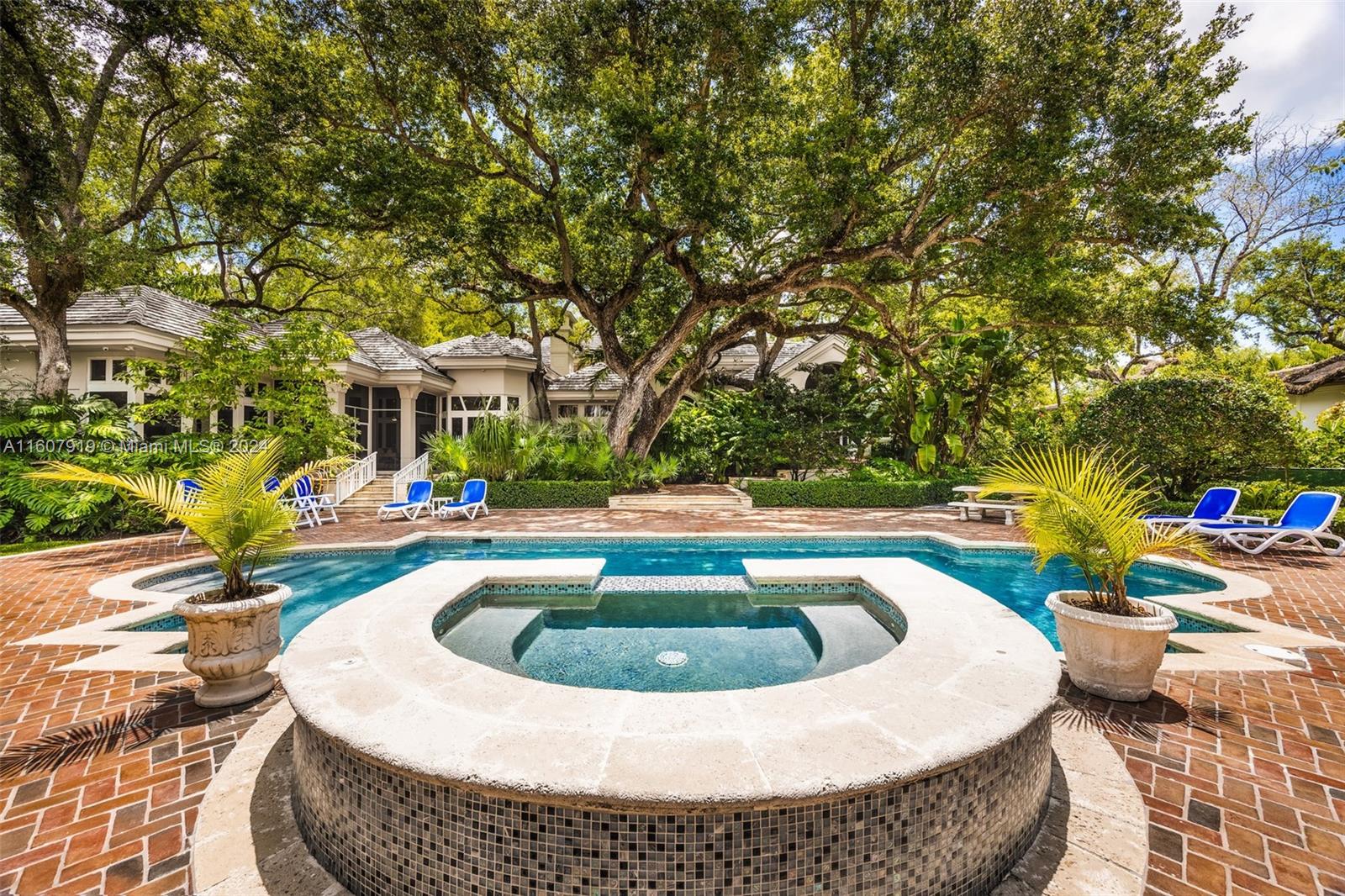 HELMS COUNTRY ESTATES RE- - Residential