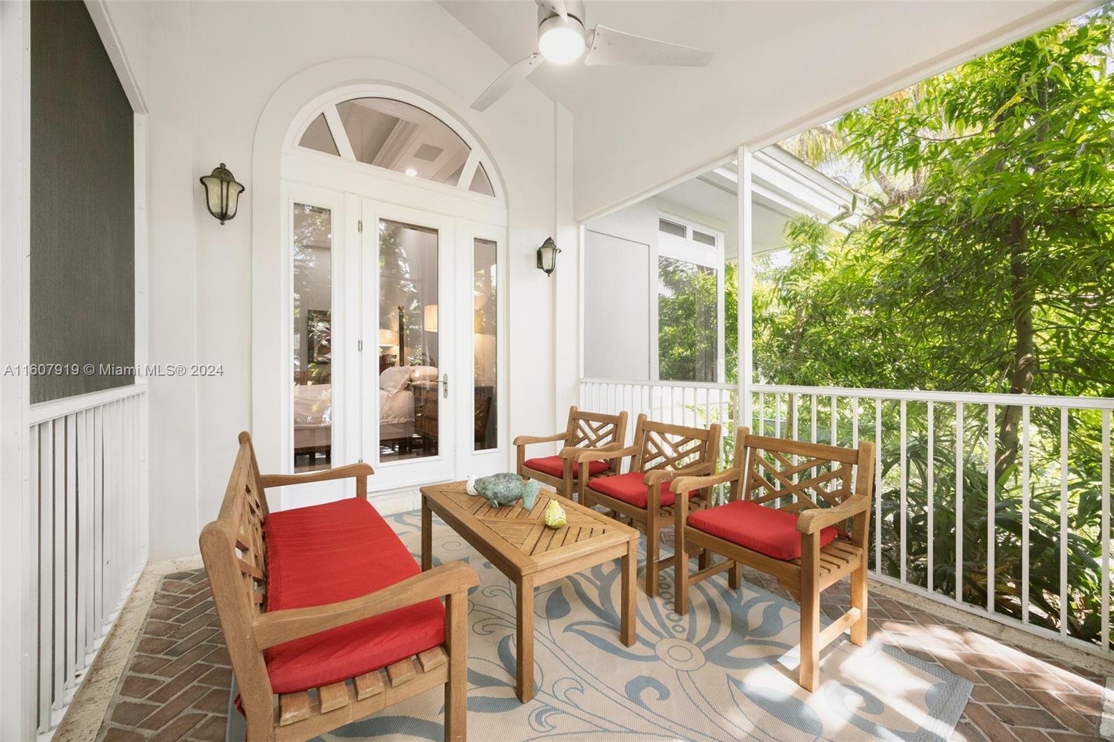 HELMS COUNTRY ESTATES RE- - Residential