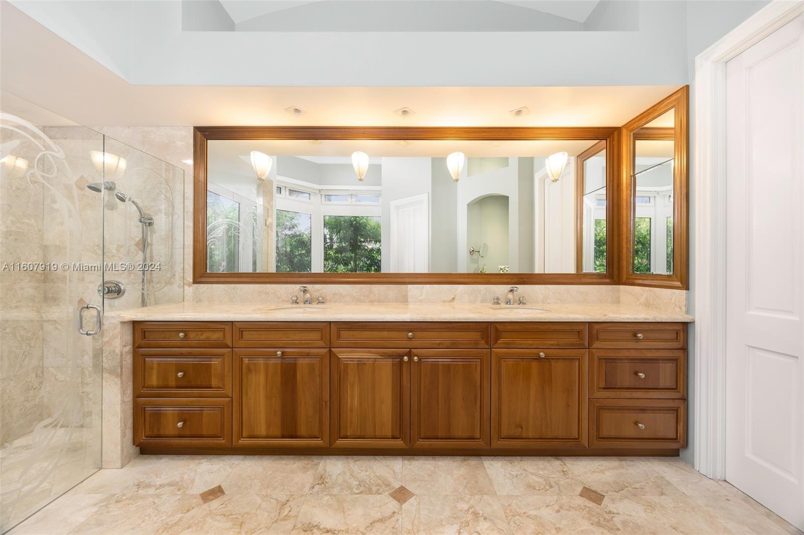 HELMS COUNTRY ESTATES RE- - Residential