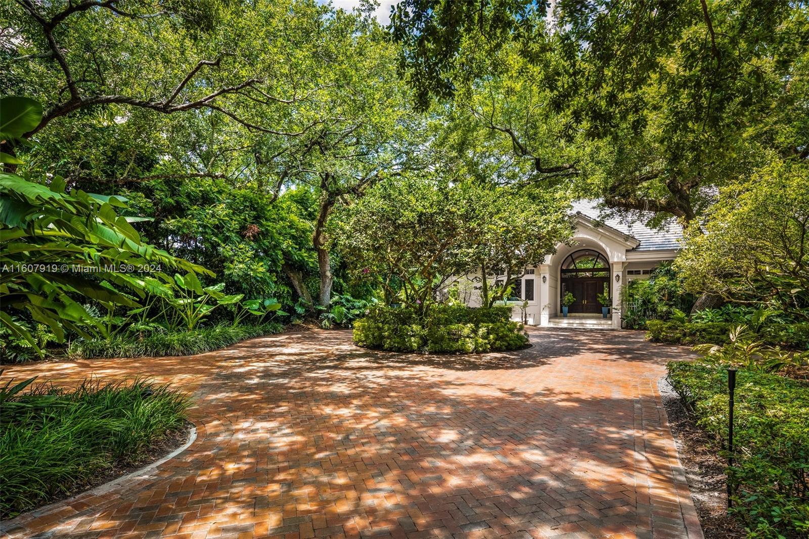 HELMS COUNTRY ESTATES RE- - Residential