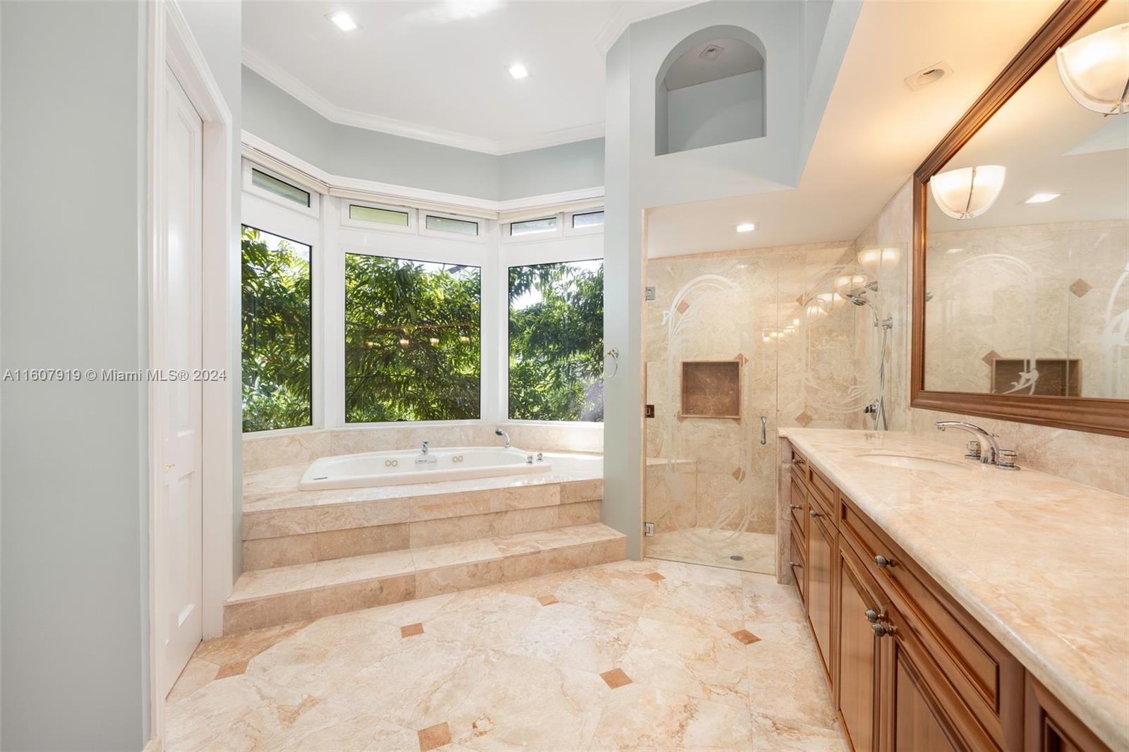 HELMS COUNTRY ESTATES RE- - Residential