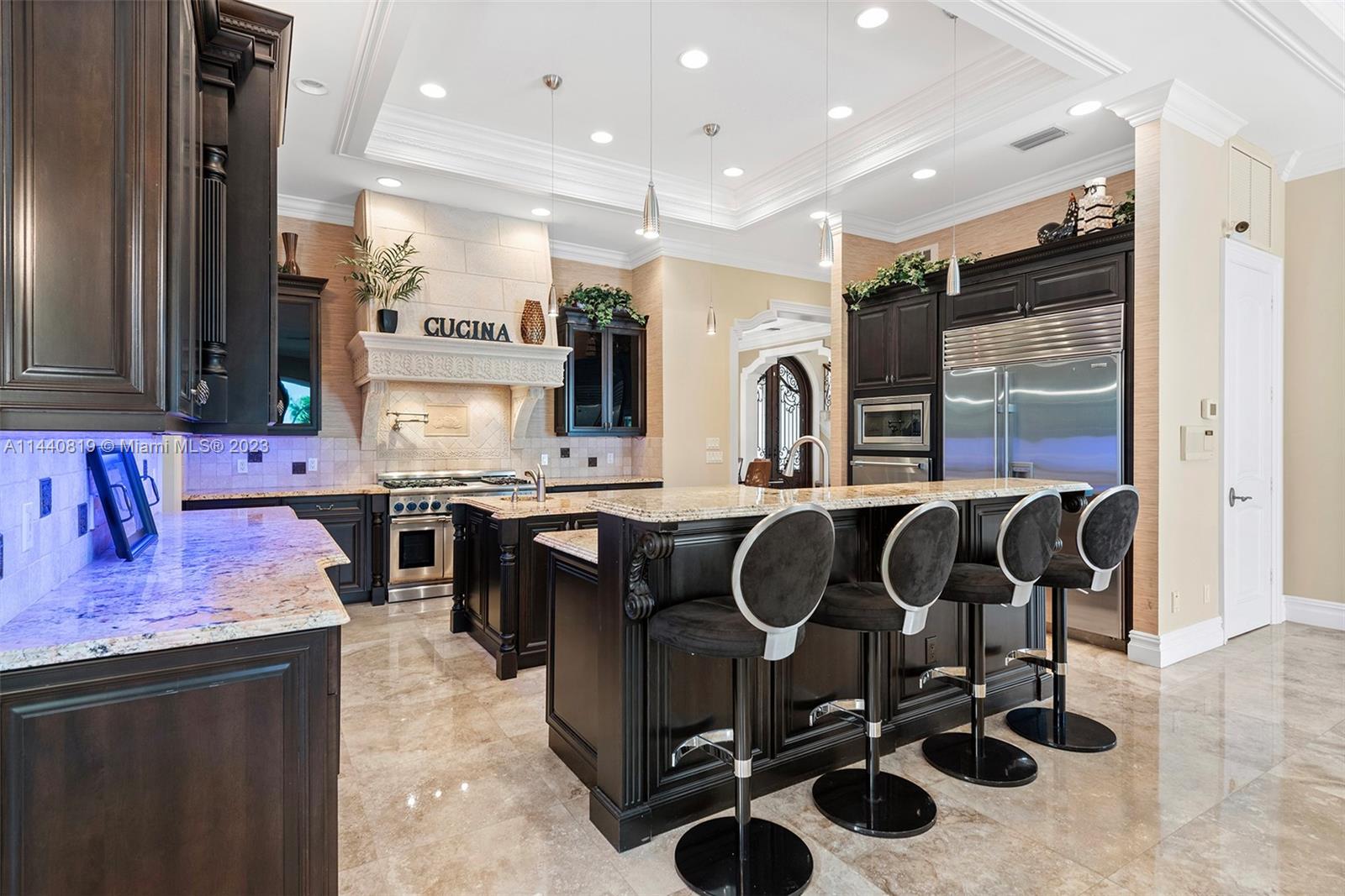 TROPIC ISLE 2ND SEC - Residential