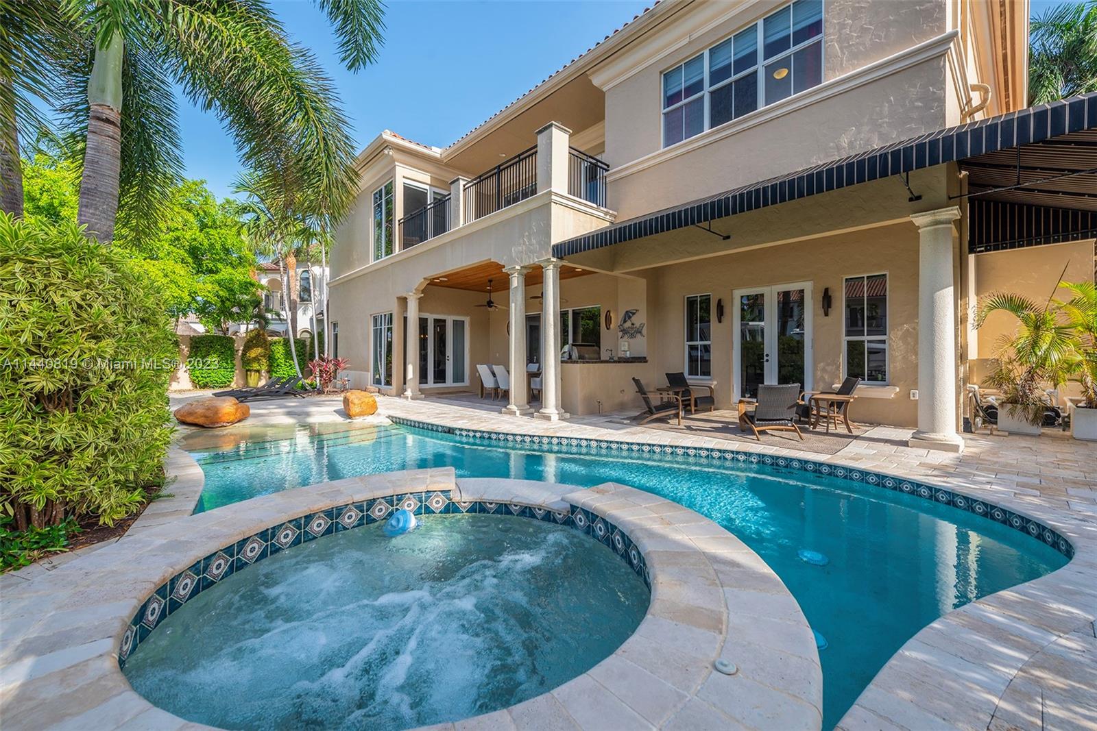 TROPIC ISLE 2ND SEC - Residential