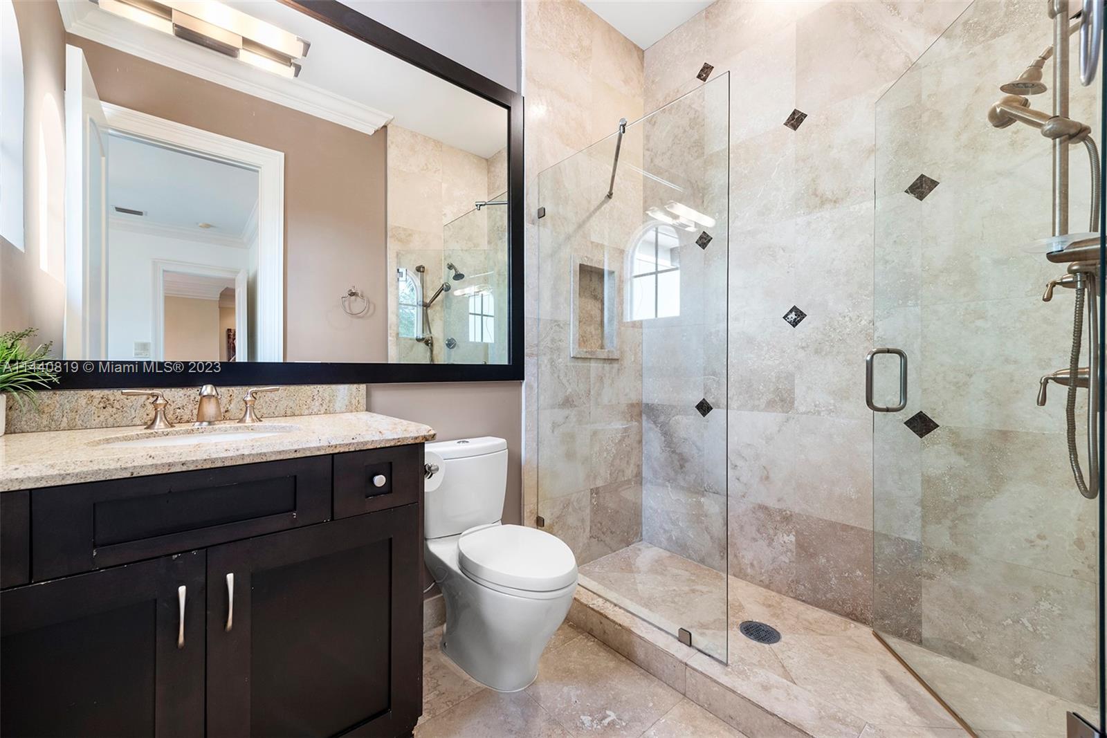 TROPIC ISLE 2ND SEC - Residential