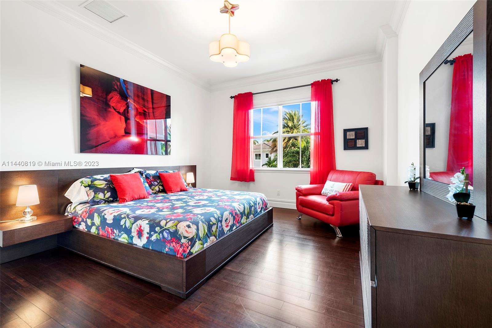 TROPIC ISLE 2ND SEC - Residential