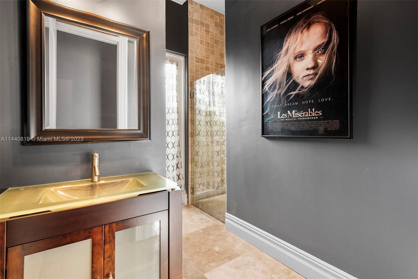 TROPIC ISLE 2ND SEC - Residential