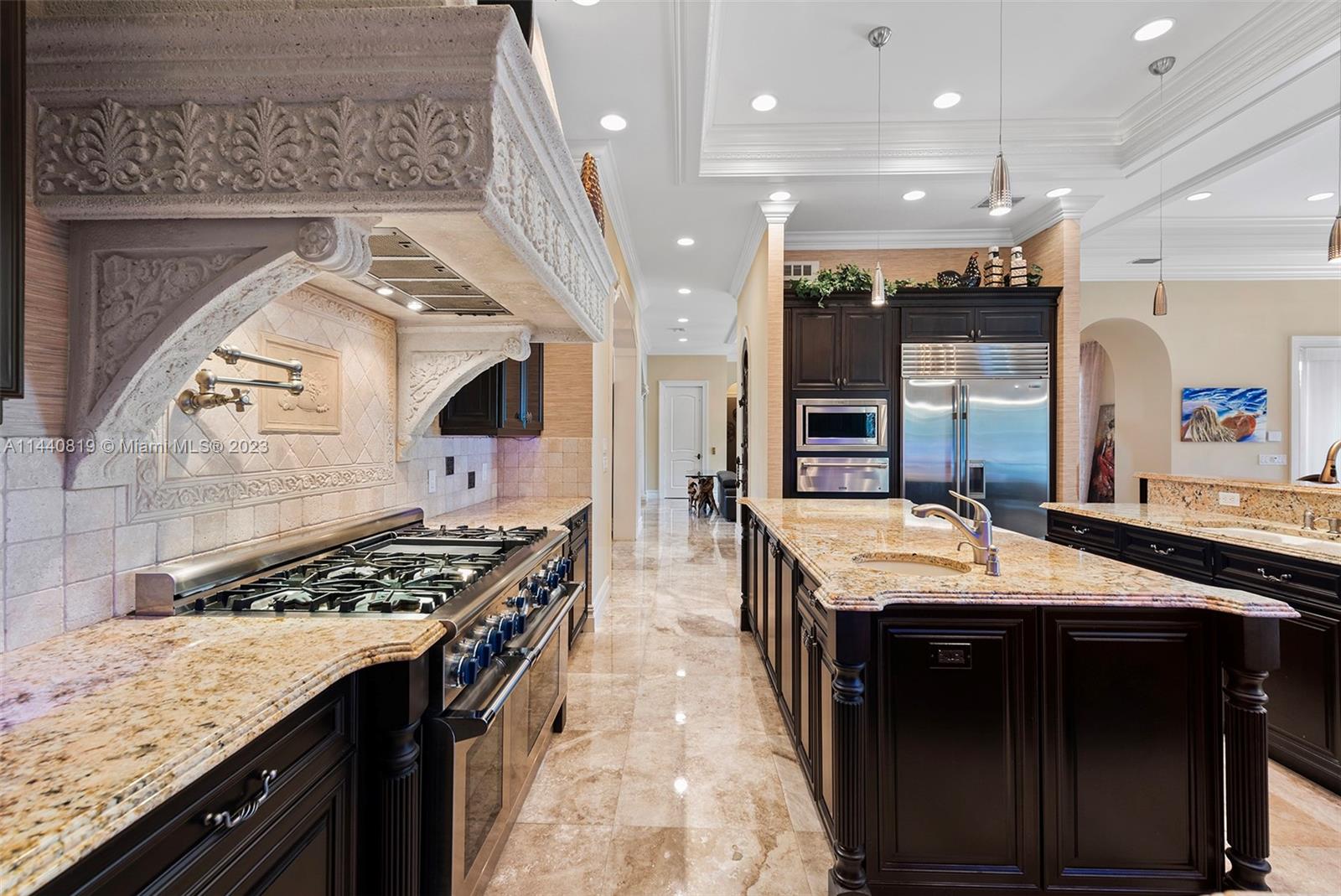 TROPIC ISLE 2ND SEC - Residential