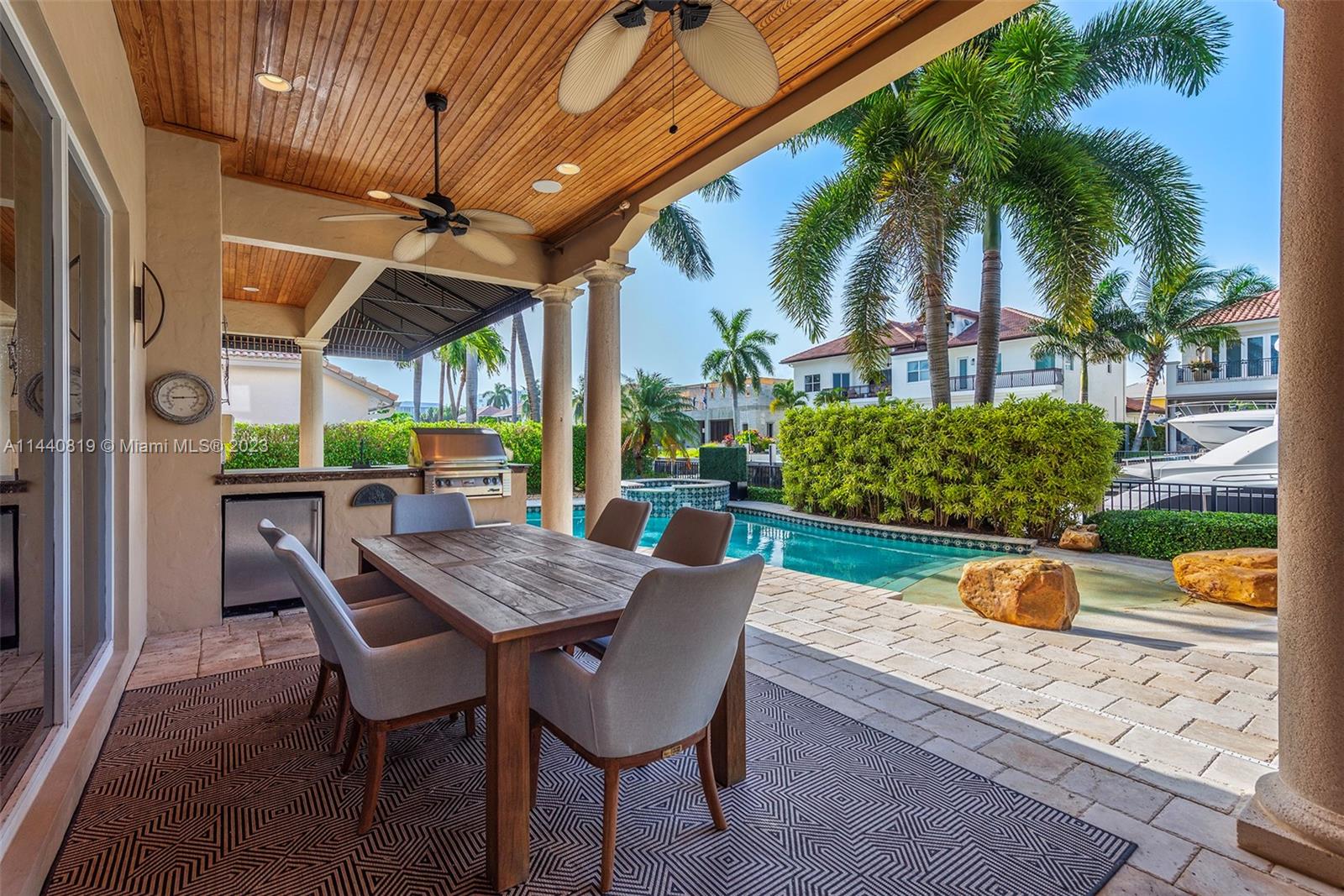 TROPIC ISLE 2ND SEC - Residential