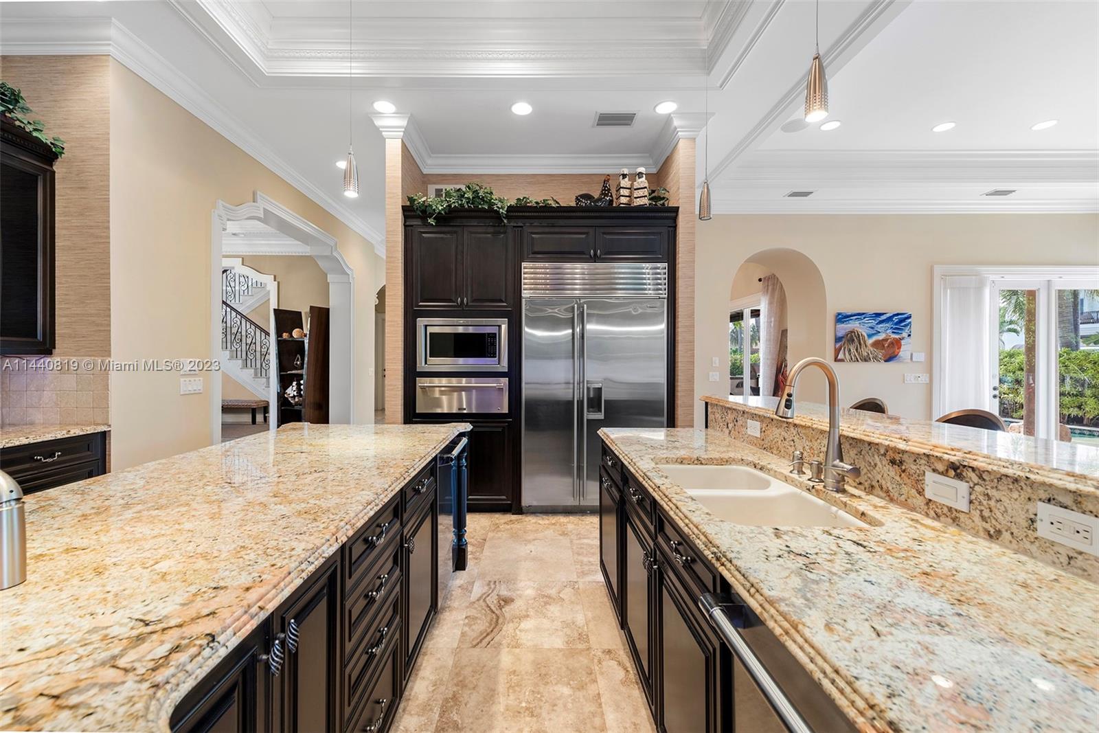 TROPIC ISLE 2ND SEC - Residential