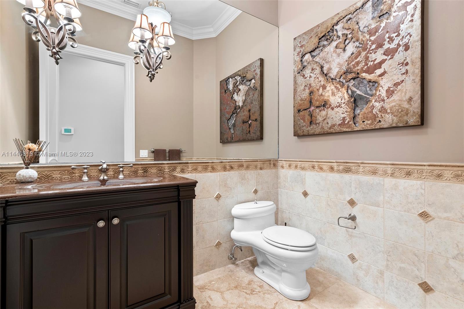 TROPIC ISLE 2ND SEC - Residential