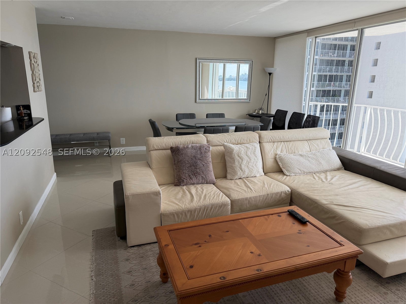 7601 E Treasure Dr 1407